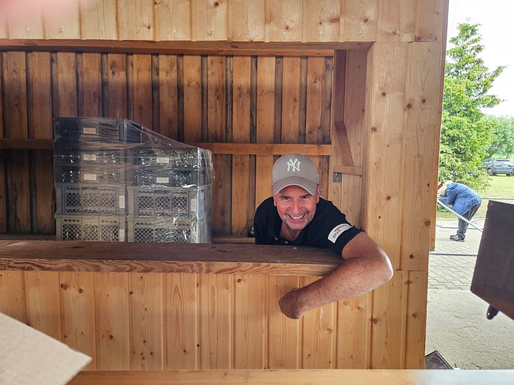 WhatsApp Image 2025-06-08 at 18.55.00 (3)–sm