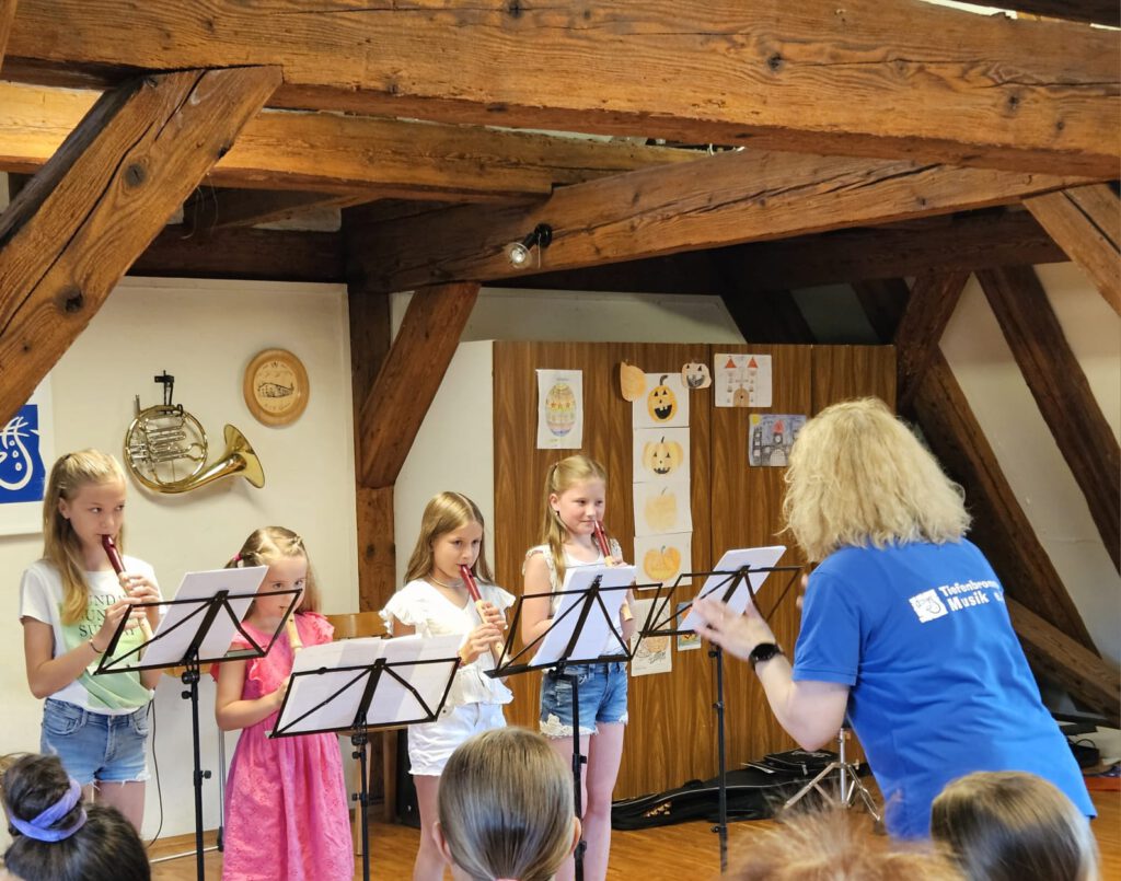 52ba2a60-52aa-43a1-a71c-506adea5784d